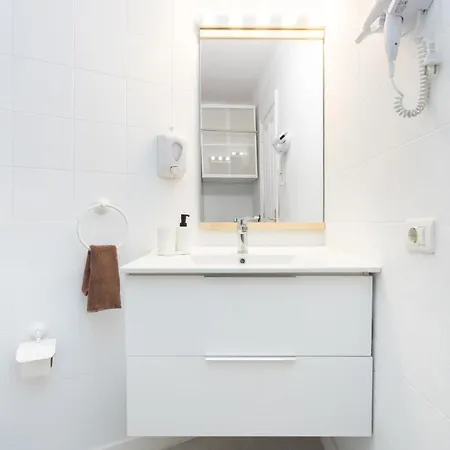 Okstay In Park, Relax, Pool And Sun