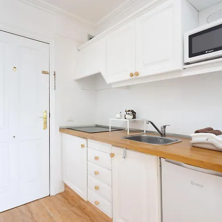 Okstay In Park, Relax, Pool And Sun Apartment